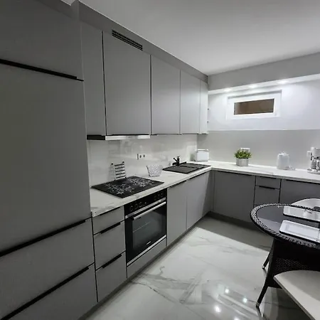 Luxurioese Moderne * Barmstedt