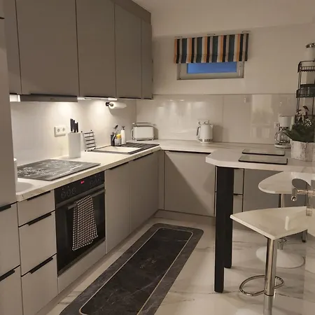Luxurioese Moderne Apartament *